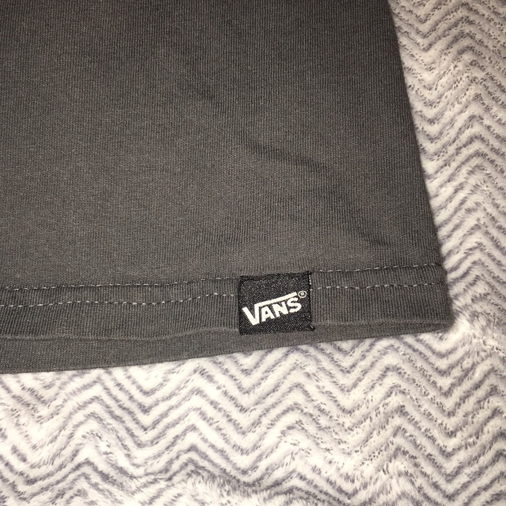 VANS "It's In Our Soles" T-shirt - Picture 5 of 7